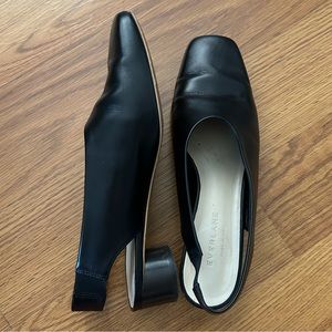Everlane black low heels